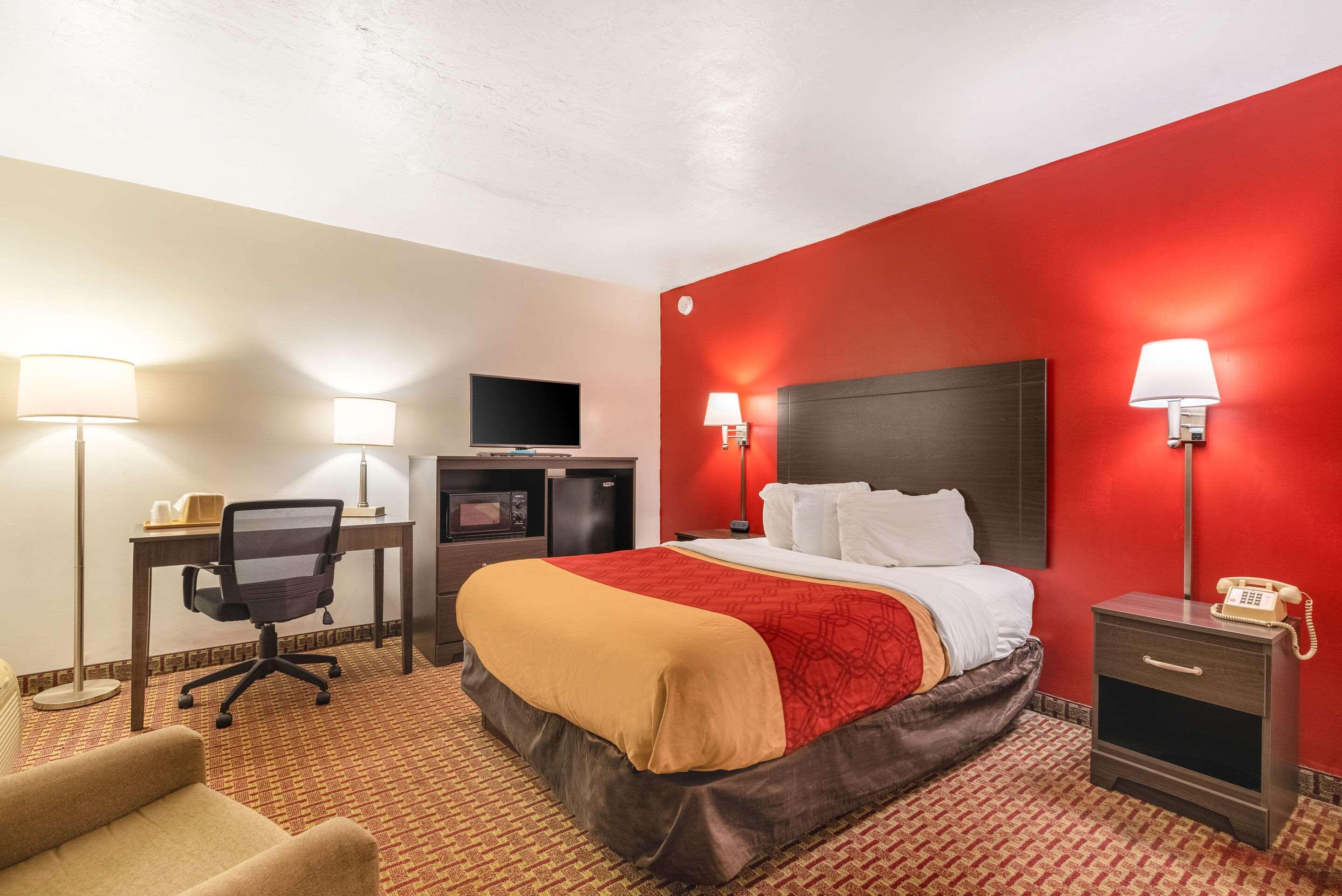 Econo Lodge University Gainesville Bagian luar foto