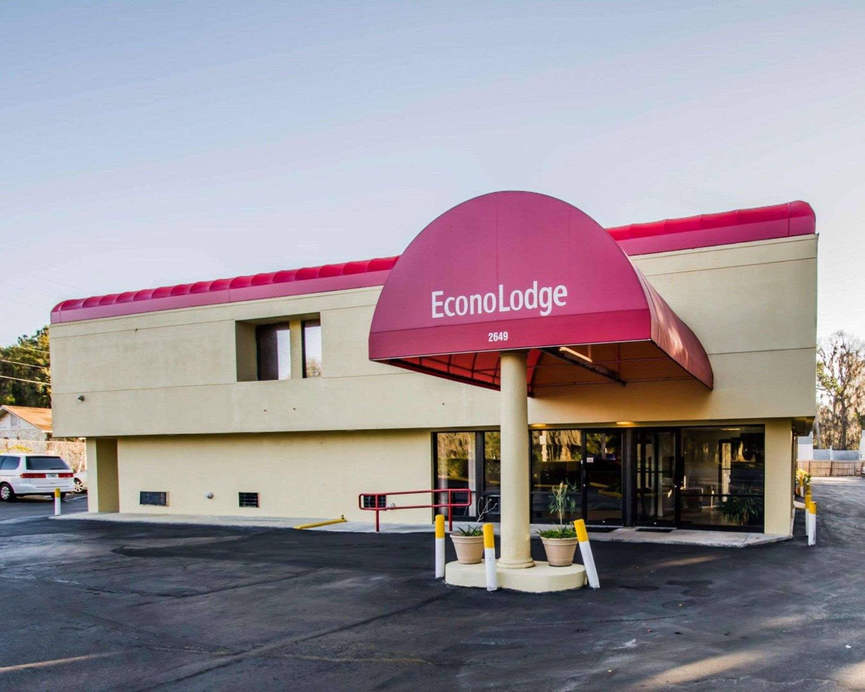 Econo Lodge University Gainesville Bagian luar foto
