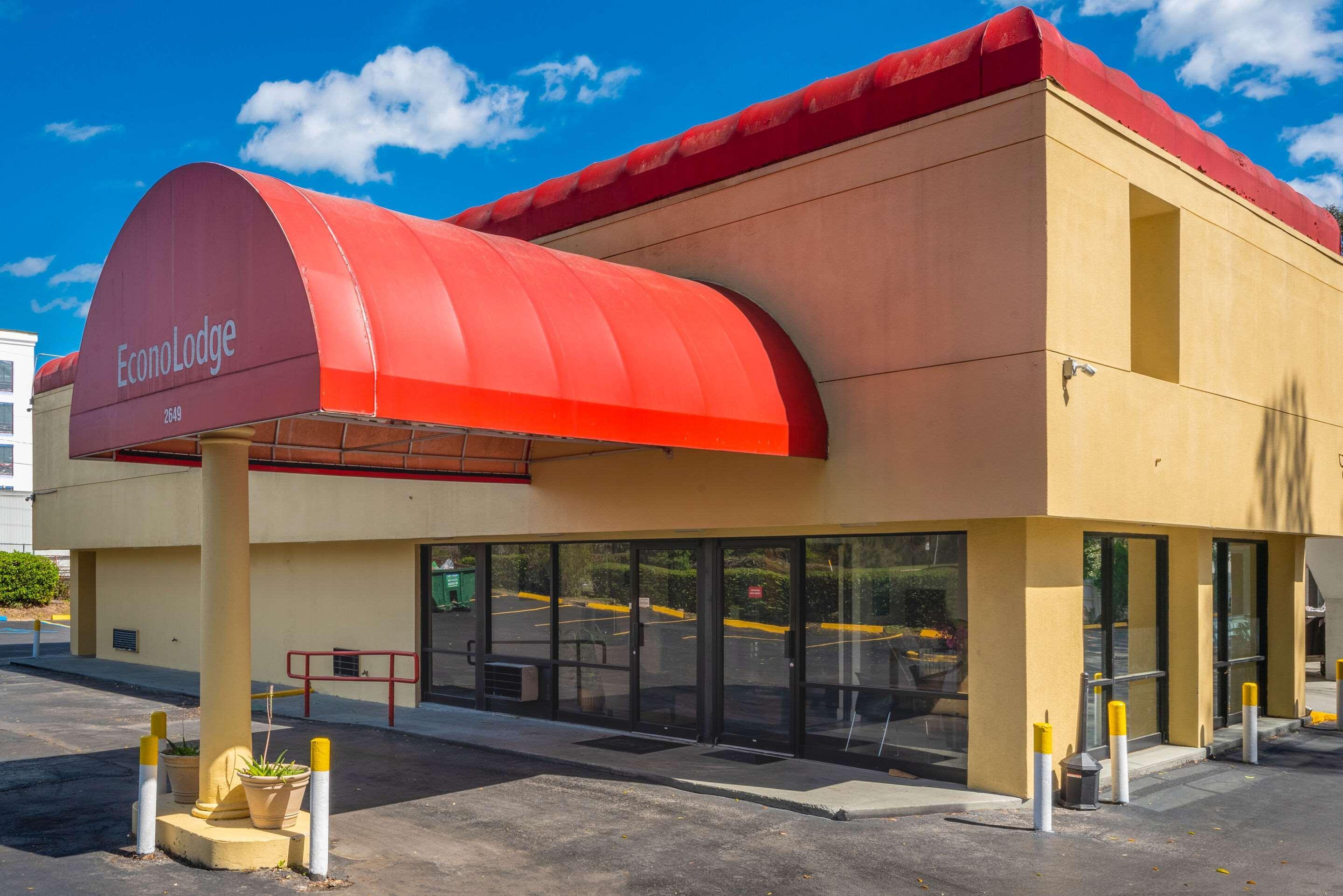 Econo Lodge University Gainesville Bagian luar foto