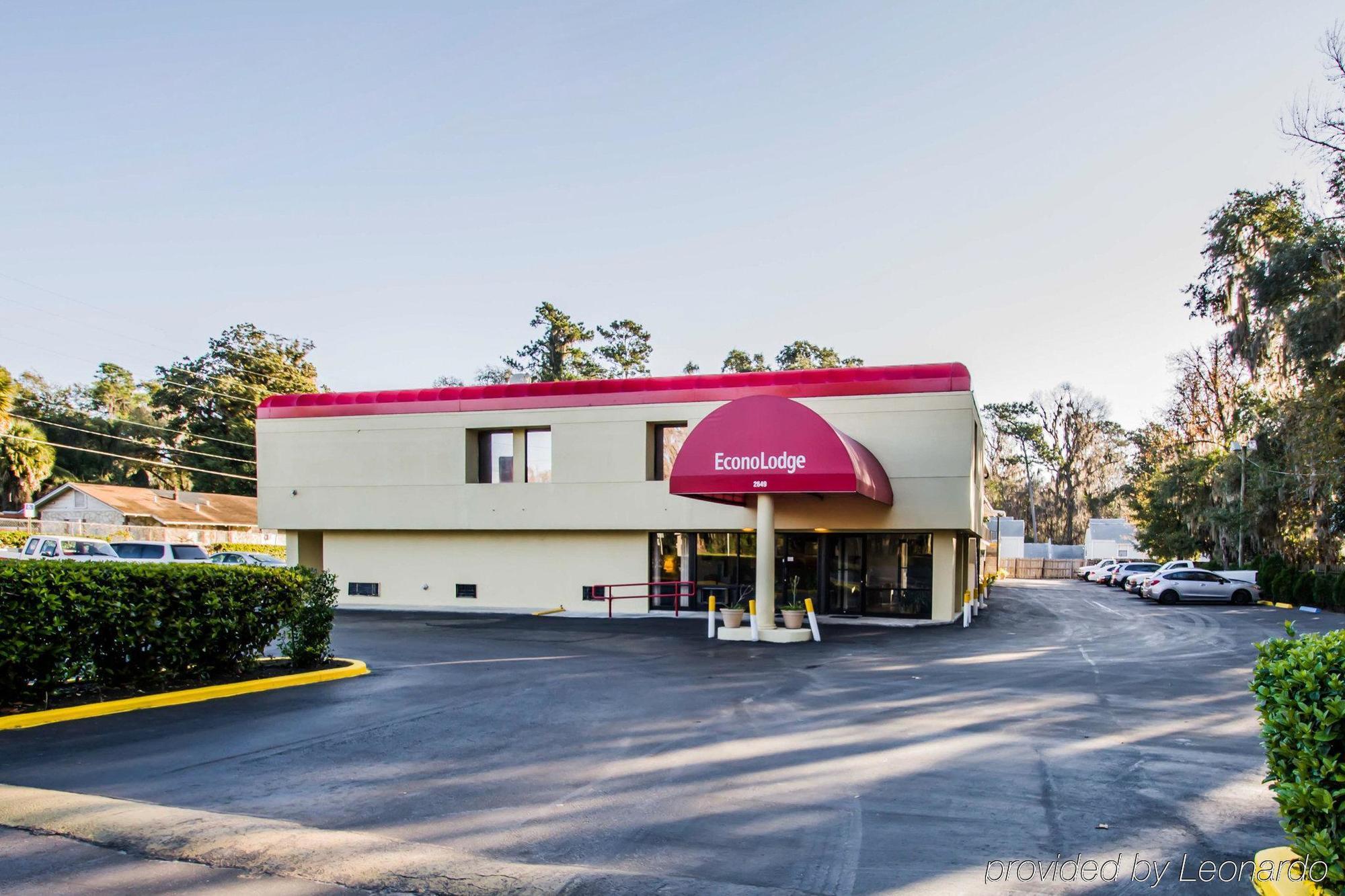 Econo Lodge University Gainesville Bagian luar foto